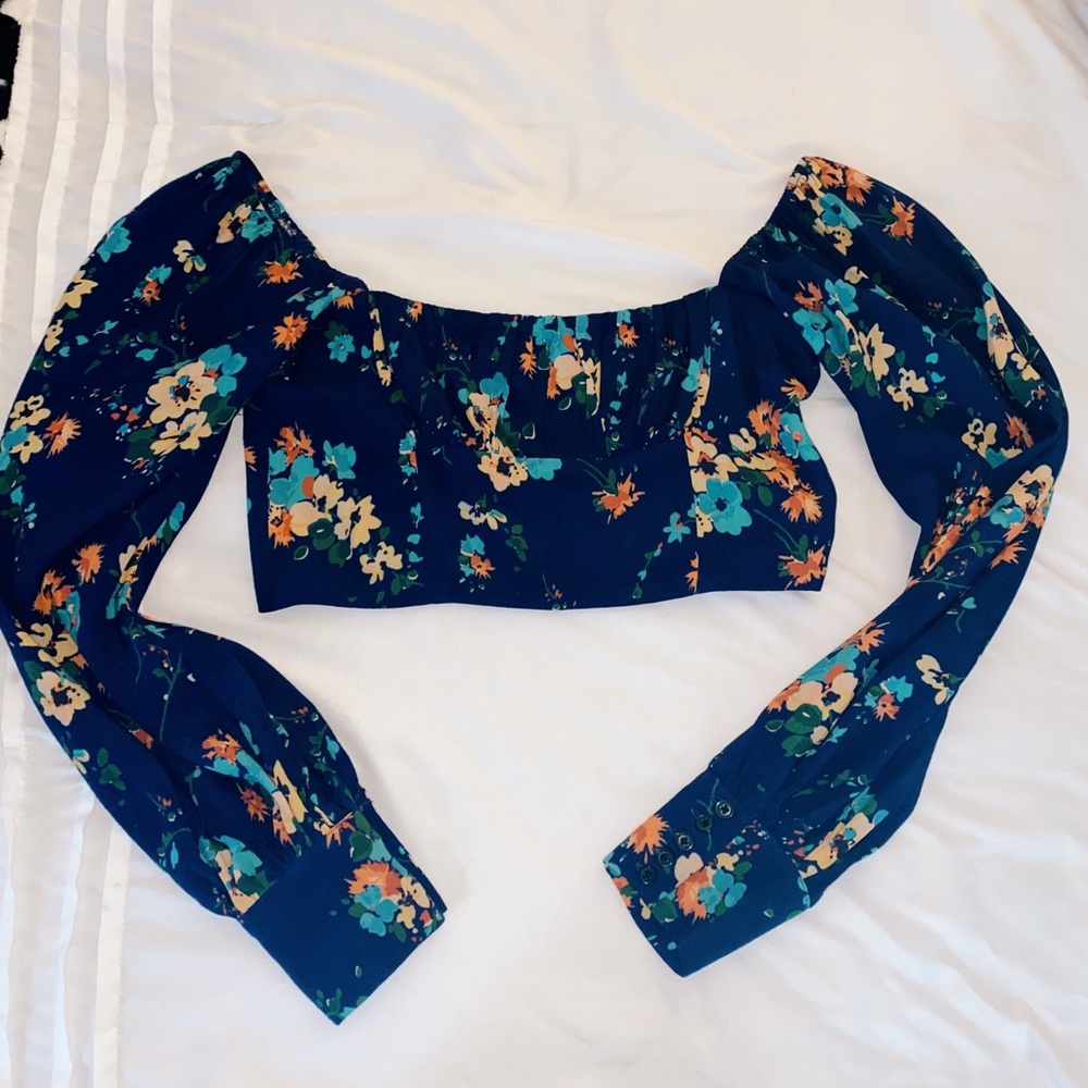 capulet long sleeve cropped top